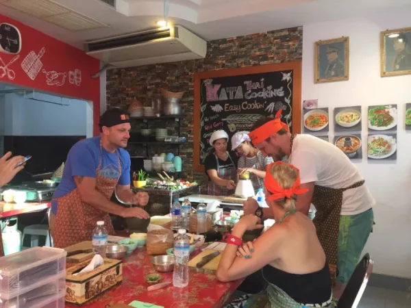 👨‍🍳 Cours de cuisine thaï authentique – Kata Thai Cooking Class - Image 4