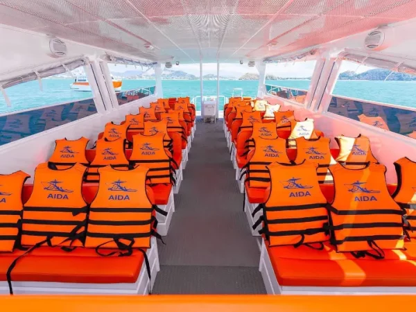 🏝️ Excursion Phi Phi, Maya Bay & Khai Island en Catamaran de Vitesse - Image 3