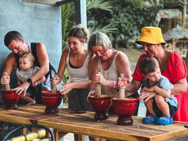 🐘 Phuket Elephant Care – Un moment mémorable avec les éléphants - Image 5