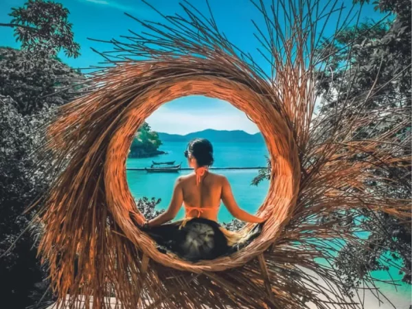 🏝️ Plage de Bananes – Koh Hey
