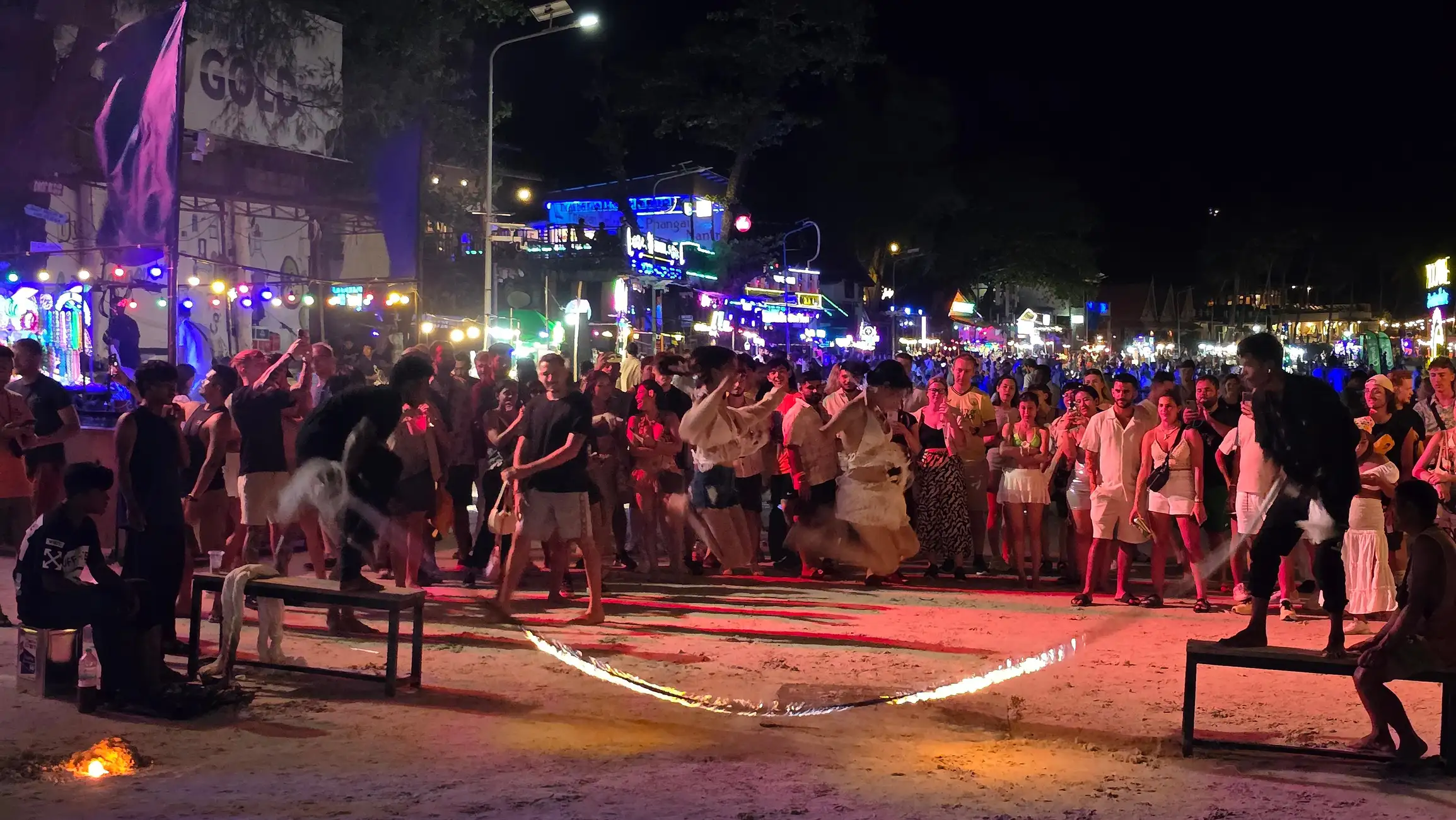 Full Moon Party – Transfert aller-retour en speed boat depuis Koh Samui – Image 5