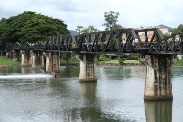 🌉 Visite de Kanchanaburi & Rivière Kwai – Journée complète depuis Bangkok - Image 2
