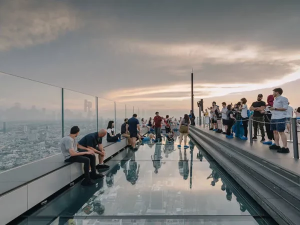 🏙️ Mahanakhon SkyWalk – Vue panoramique à 310 mètres - Image 2