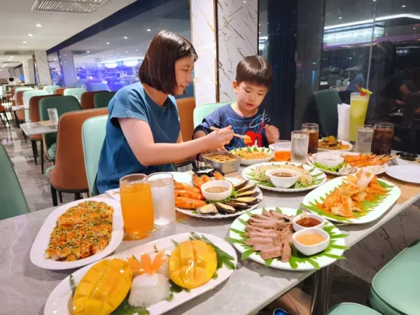 🛥️ Croisière dîner Bangkok Chao Phraya – Départ Asiatique – Image 6