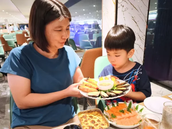 🛥️ Croisière dîner Bangkok Chao Phraya – Départ Asiatique – Image 3