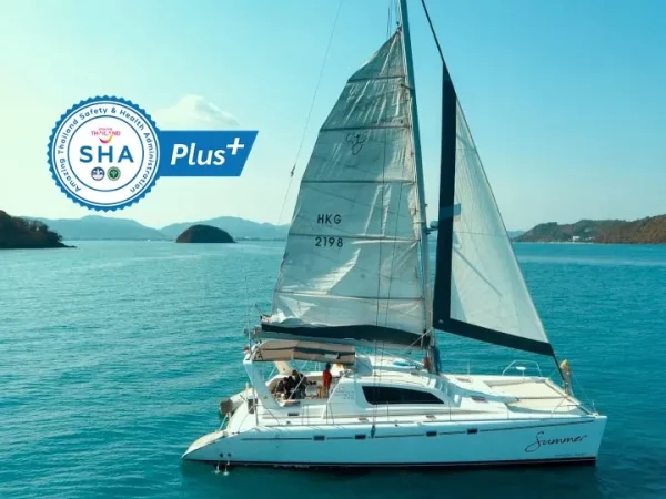 🛥️ Racha + Îles Coralliennes + Coucher de Soleil au Cap Promthep (catamaran yacht)