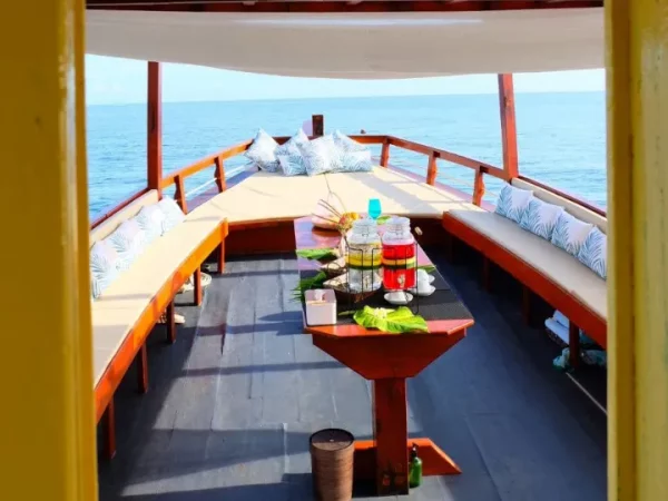 🌴 Koh Tao Premium – Koh Nang Yuan & Snorkeling (25 personnes max)