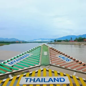 🛕 Visite de Chiang Rai – Triangle d'Or & Temple Blanc (au départ de Chiang Mai)