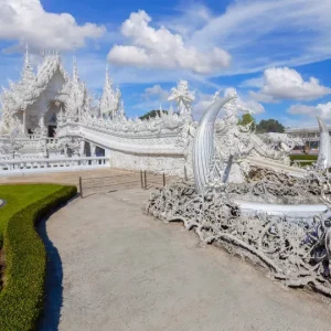 🏯 Temple Blanc, Temple Bleu et Maison Noire – Excursion d’une journée à Chiang Rai depuis Chiang Mai
