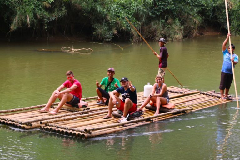 🛶 Bamboo Rafting – Détente sur la rivière Klong Phanom - Image 2