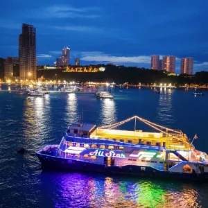 🛥️ Dîner-croisière All Star avec spectacle de cabaret – Pattaya