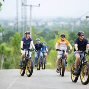 🚴‍♂️ Chiang Mai Hilly eBike Trip – Demi-journée immersive