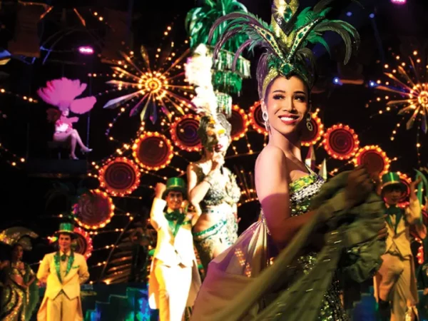 🎭 Tiffany’s Show – Cabaret de renommée mondiale à Pattaya – Image 2