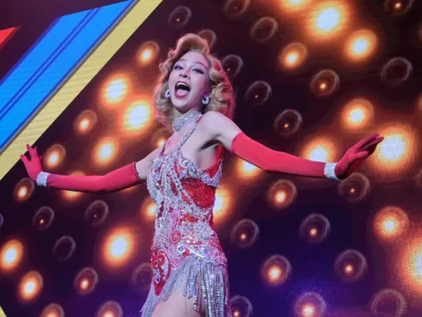 🎭 Tiffany’s Show – Cabaret de renommée mondiale à Pattaya – Image 5