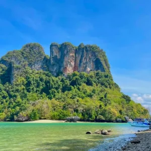 🌿 Excursion à Hong Island – Krabi longtail Privé 2 A 3 PERSONNES
